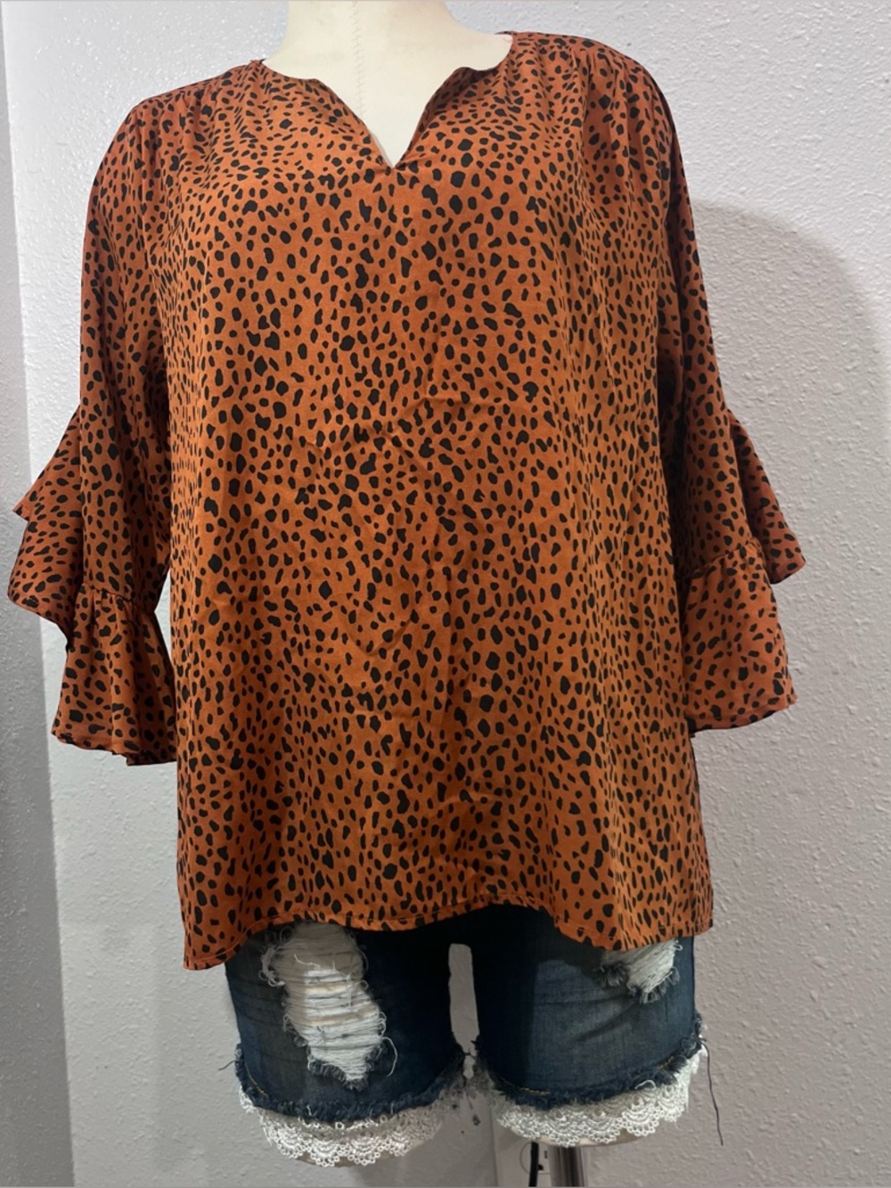Umgee Rust Leopard Print Ruffle Sleeve Tunic Sz Small